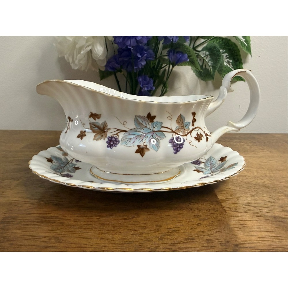 Vintage Royal Albert Lorraine Gravy‎ Boat and Underplate Bone China England MCM
